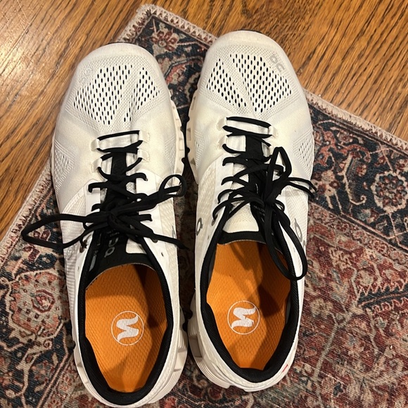 On Cloud X Women’s Running Shoe - Picture 4 of 8